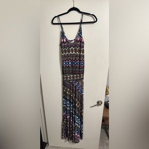 Veronica M maxi size small